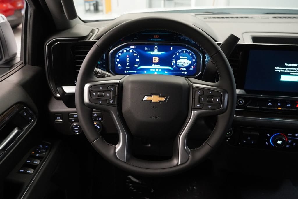 2026 Chevrolet Silverado 1500 LT - Photo 9