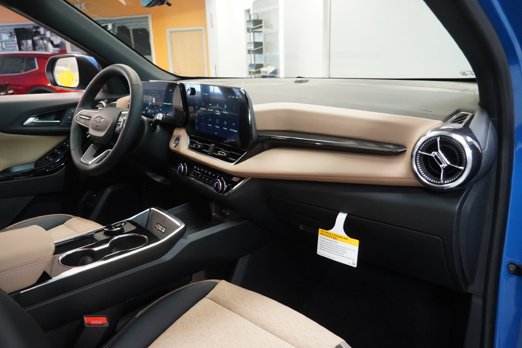 2027 Chevrolet Equinox ACTIV - Photo 38