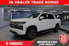 2025 Chevrolet Suburban LT SUV 4WD [-]
