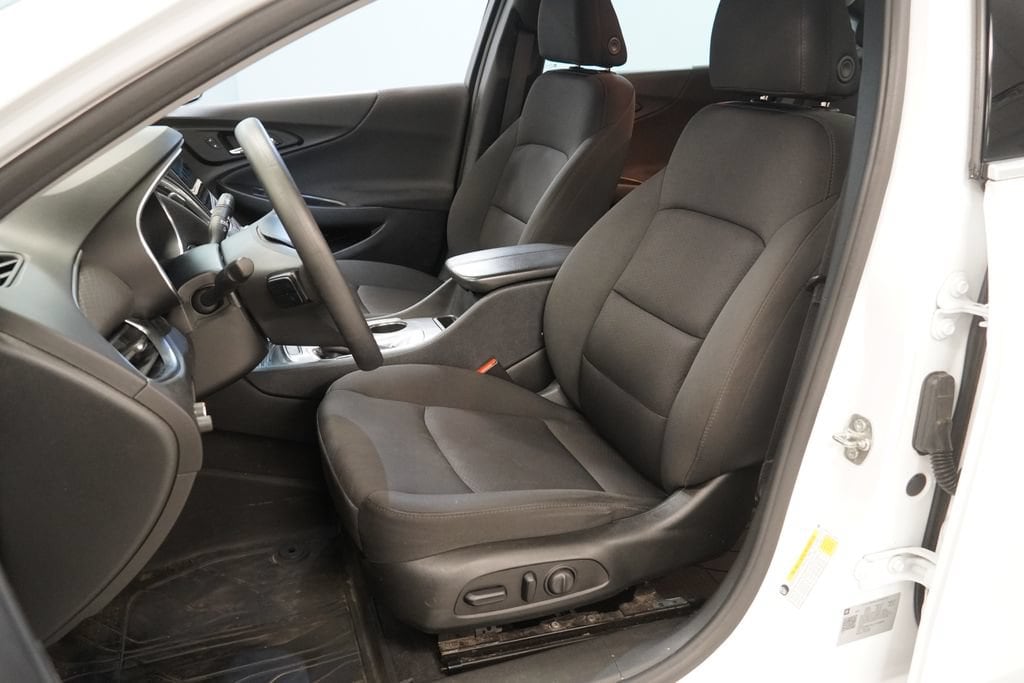 Used 2020 Chevrolet Malibu LT Sedan