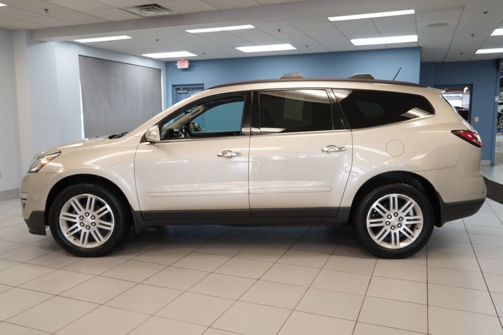 Used 2013 Chevrolet Traverse 1LT with VIN 1GNKRGKD3DJ138775 for sale in Strongsville, OH