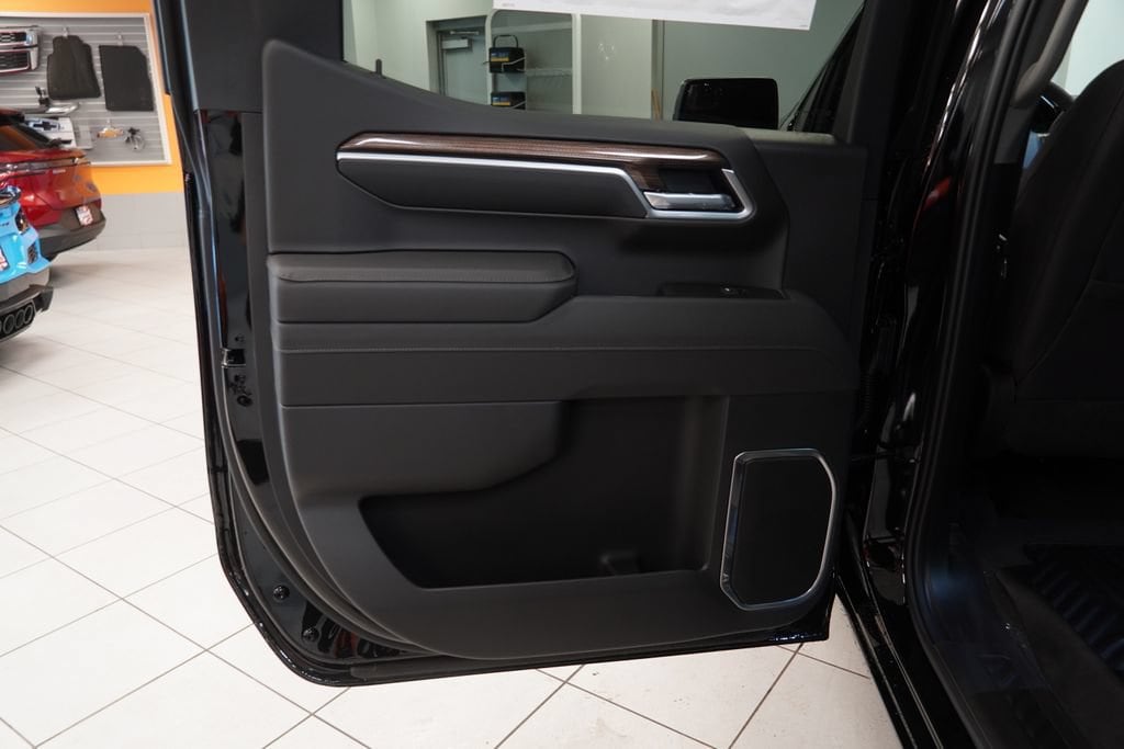 2026 Chevrolet Silverado 1500 LT - Photo 18