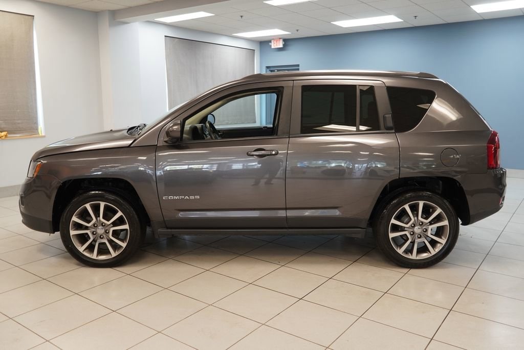 Used 2017 Jeep Compass High Altitude with VIN 1C4NJDEB5HD163669 for sale in Strongsville, OH