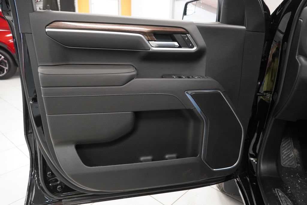 2026 Chevrolet Silverado 1500 LT - Photo 15