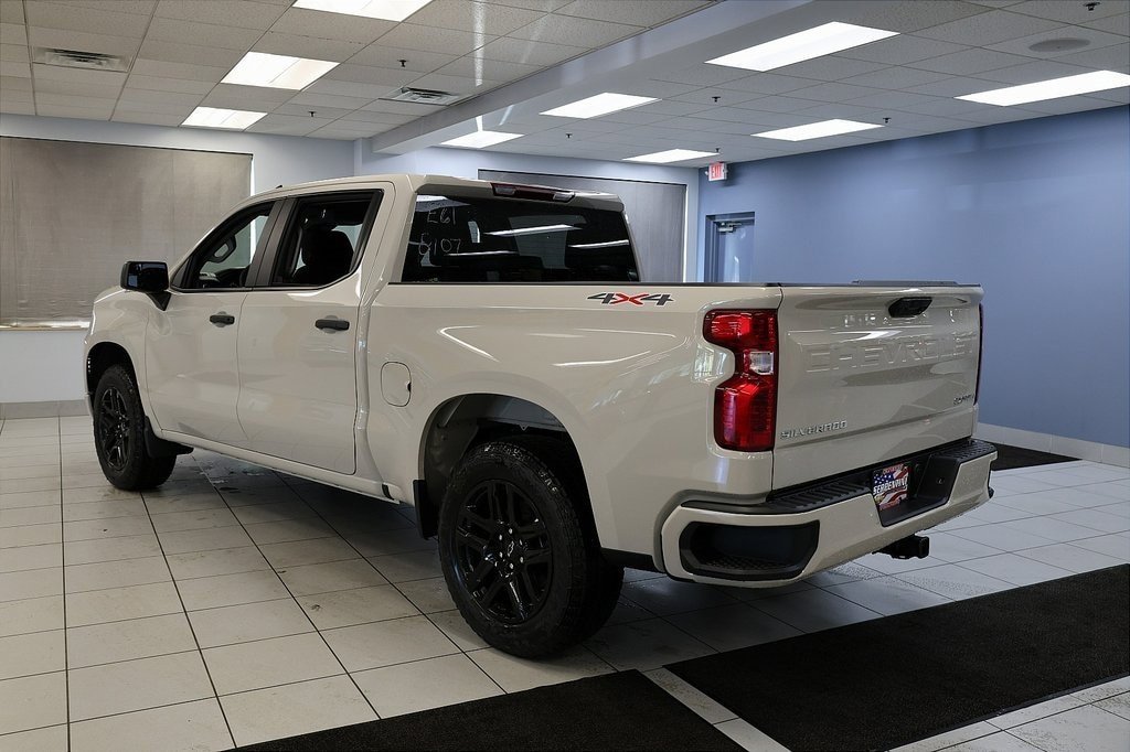 New 2026 Chevrolet Silverado 1500 Custom Truck