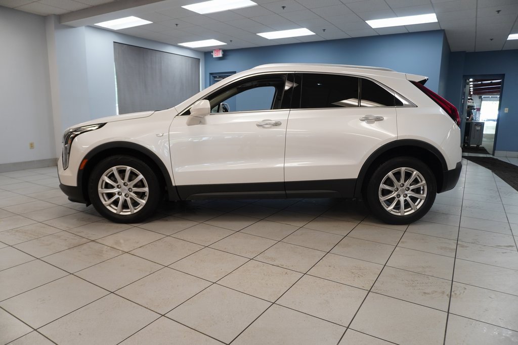 2019 Cadillac XT4 Luxury photo 2