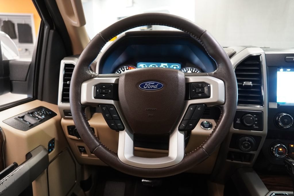 2019 Ford F-150 Lariat - Photo 18