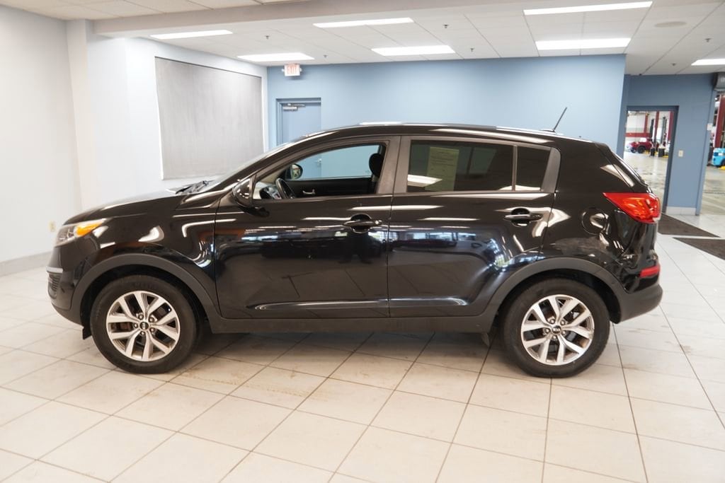 Used 2015 Kia Sportage LX with VIN KNDPB3AC6F7732796 for sale in Strongsville, OH