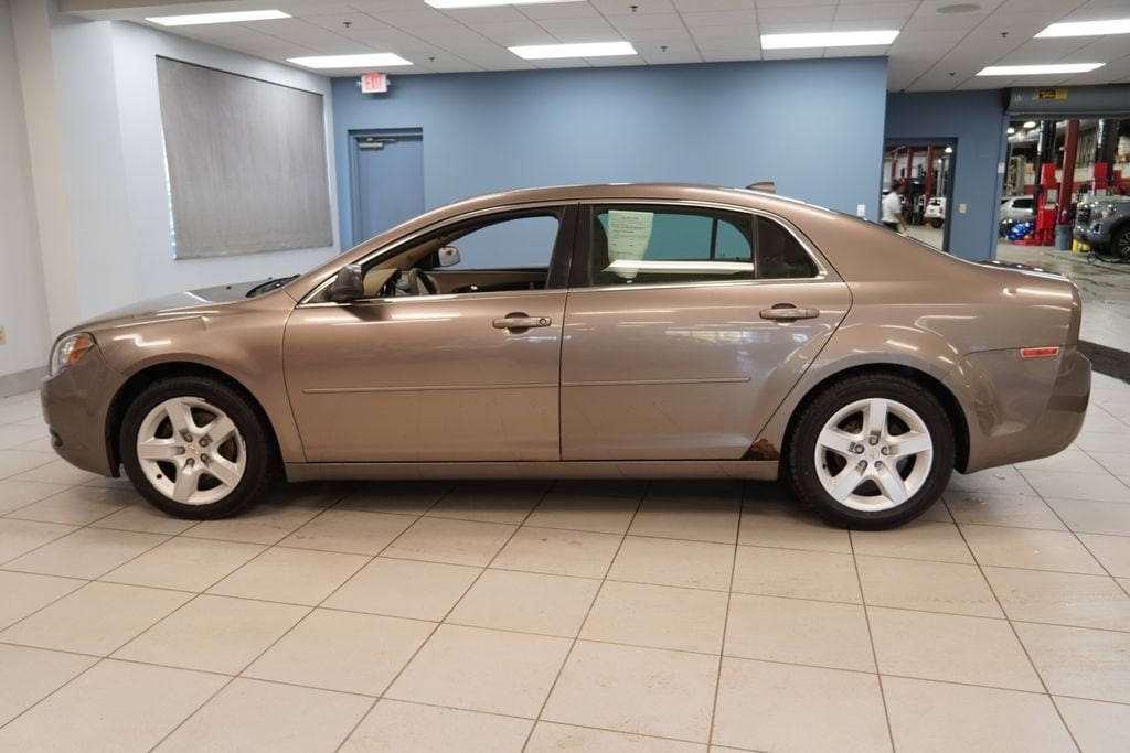 Used 2012 Chevrolet Malibu 1LS with VIN 1G1ZB5E02CF222220 for sale in Strongsville, OH