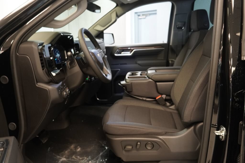 New 2026 Chevrolet Silverado 1500 LT (2FL) Truck