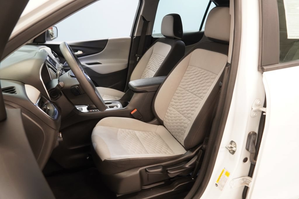 Used 2021 Chevrolet Equinox LS SUV