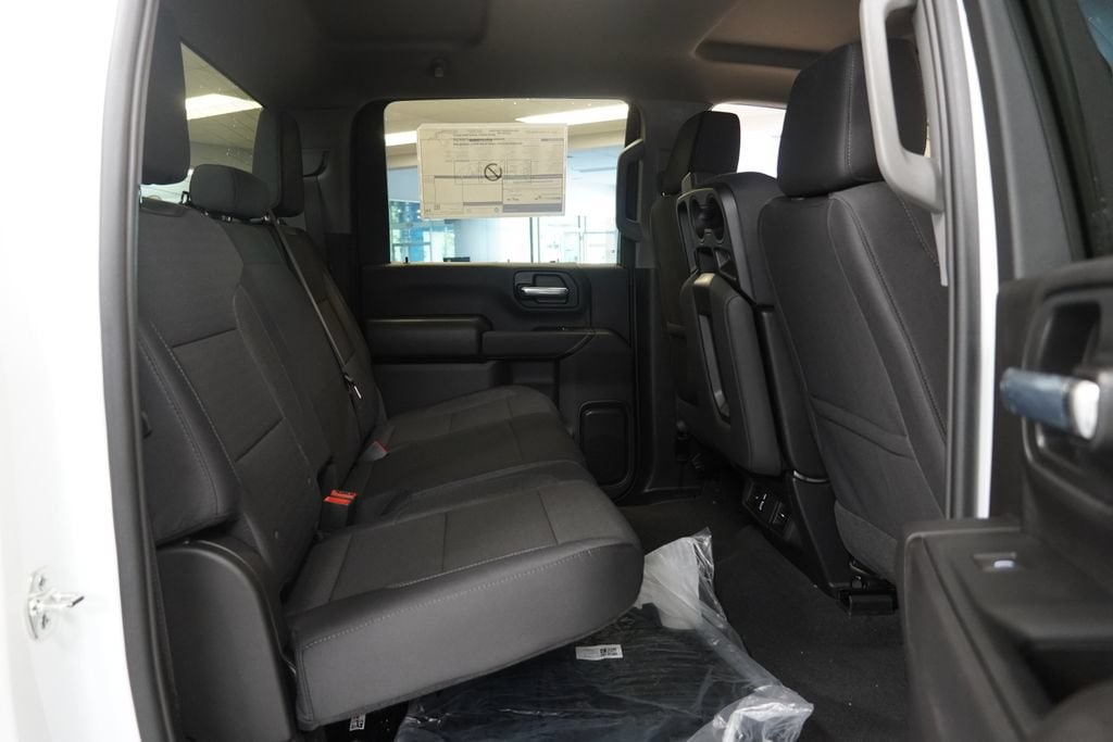 2026 Chevrolet Silverado 2500 HD Custom - Photo 28