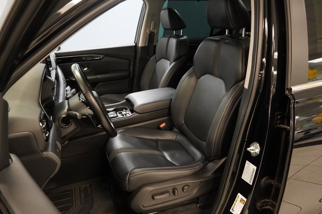 Used 2023 Honda Pilot AWD EX-L 8 Passenger SUV