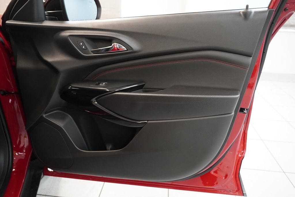 2026 Chevrolet Trax RS - Photo 30