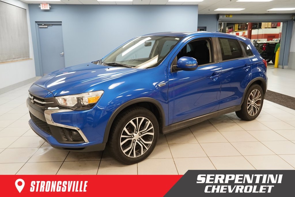2018 Mitsubishi Outlander Sport ES's photo