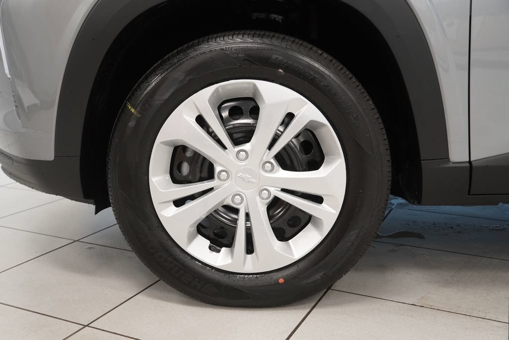 2026 Chevrolet Trax LS - Photo 14