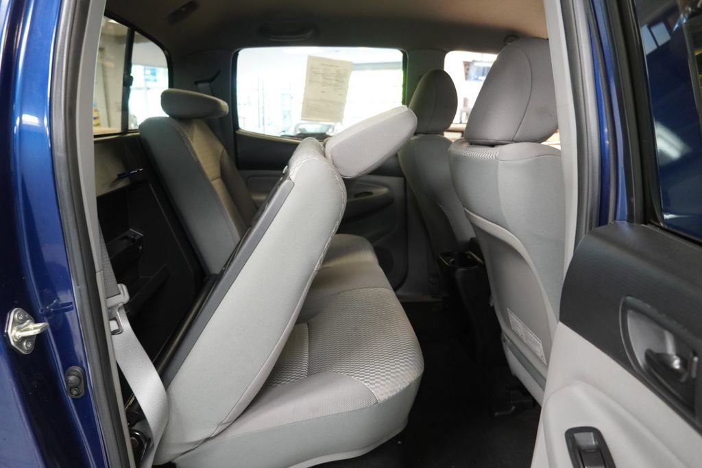2015 Toyota Tacoma Base - Photo 29