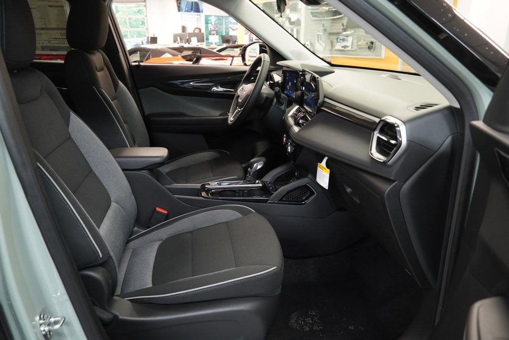 2026 Chevrolet Trailblazer LT - Photo 32