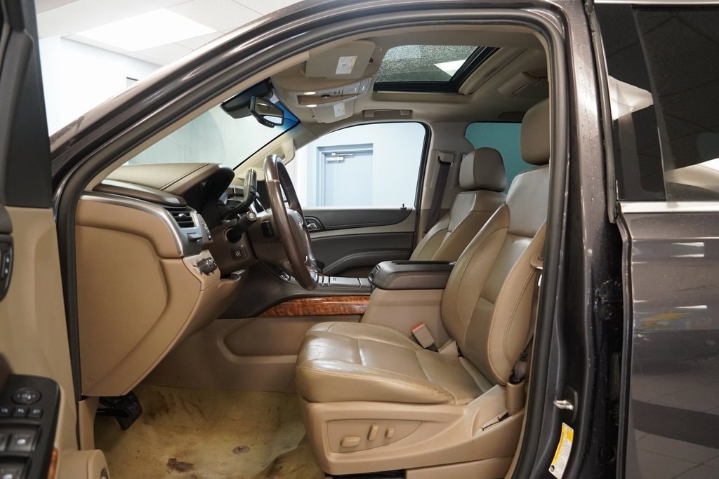 Used 2018 Chevrolet Suburban Premier SUV