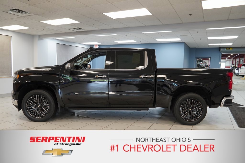 Used 2019 Chevrolet Silverado 1500 LTZ with VIN 1GCUYGEL3KZ177498 for sale in Strongsville, OH