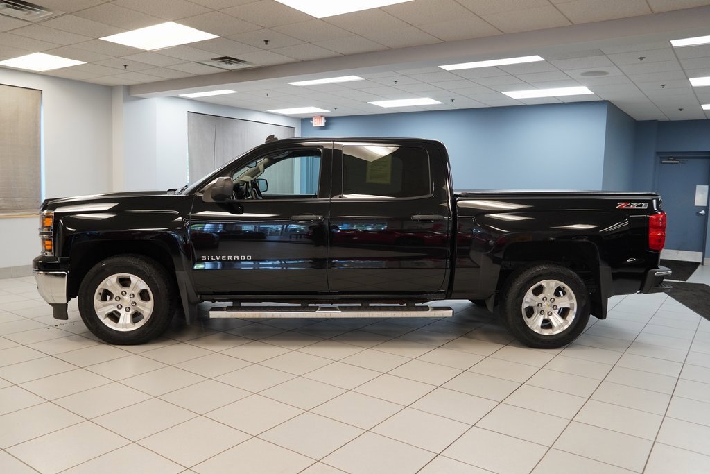Used 2014 Chevrolet Silverado 1500 LT with VIN 3GCUKREC0EG456599 for sale in Strongsville, OH