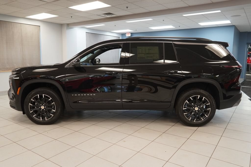 New 2026 Chevrolet Traverse LT SUV