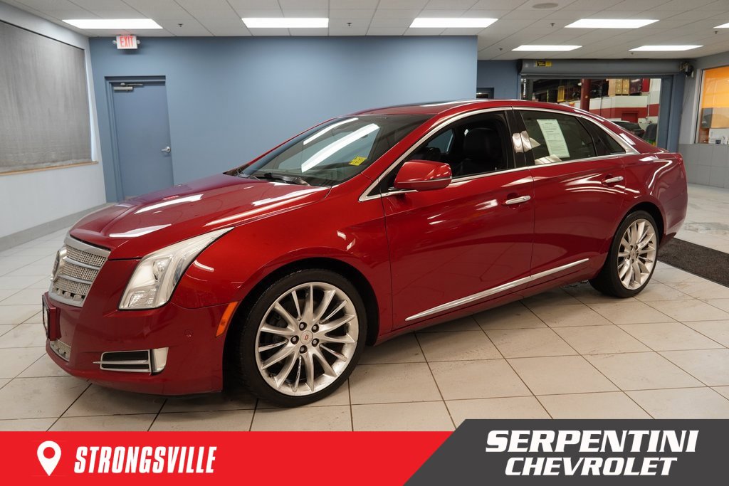 2014 Cadillac XTS Platinum Collection's photo