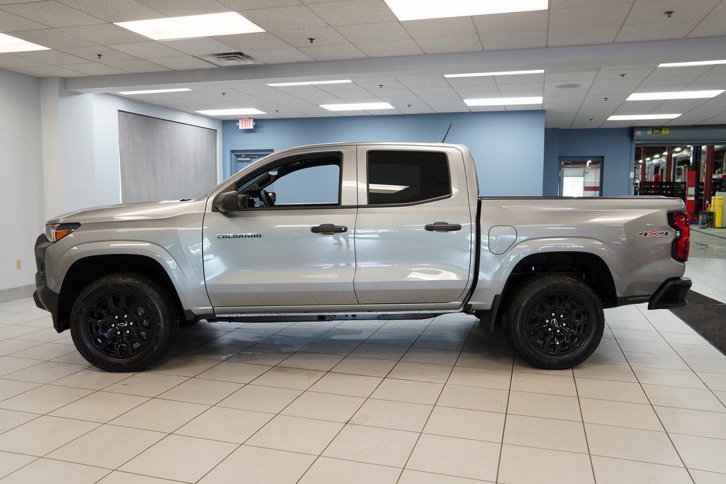 2026 Chevrolet Colorado Work Truck photo 2