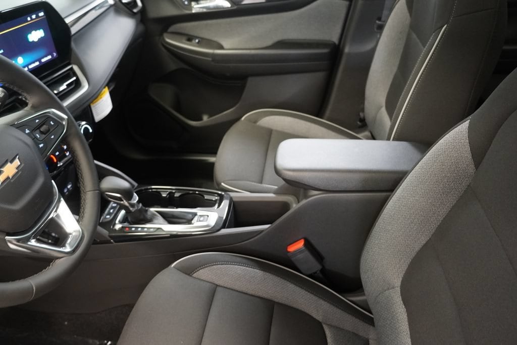 2026 Chevrolet Trailblazer LT - Photo 8