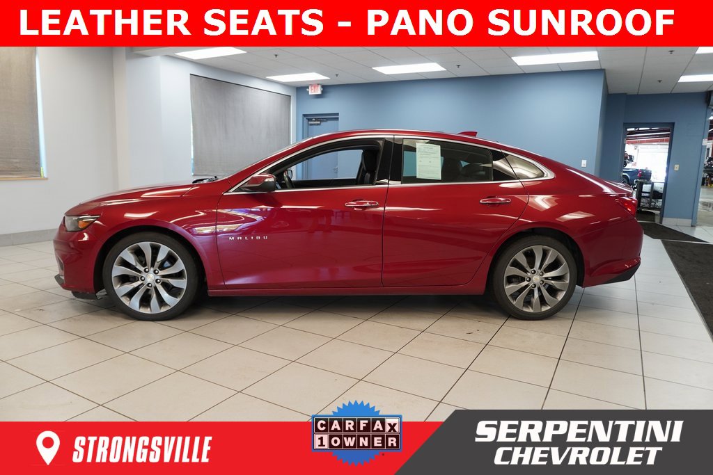 2016 Chevrolet Malibu Premier photo 2