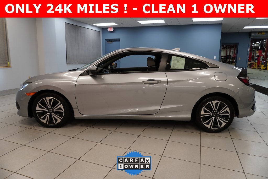 2018 Honda Civic EX-T photo 2