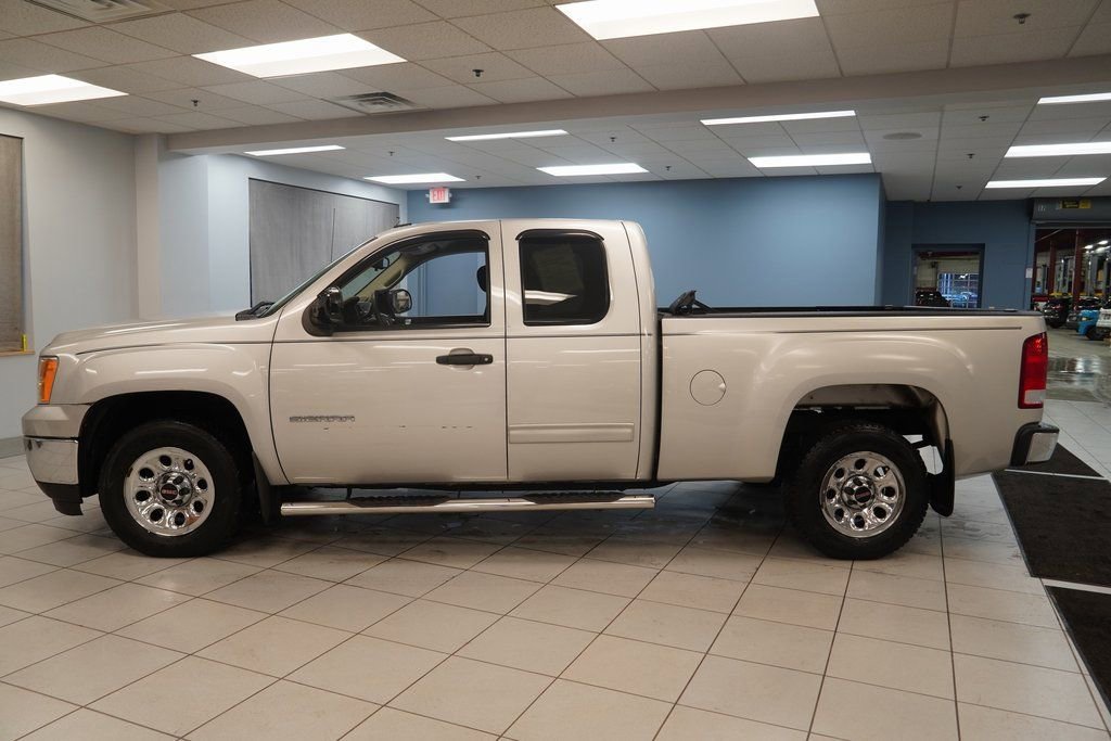 Used 2010 GMC Sierra 1500 SL with VIN 1GTSCUEA1AZ147532 for sale in Strongsville, OH