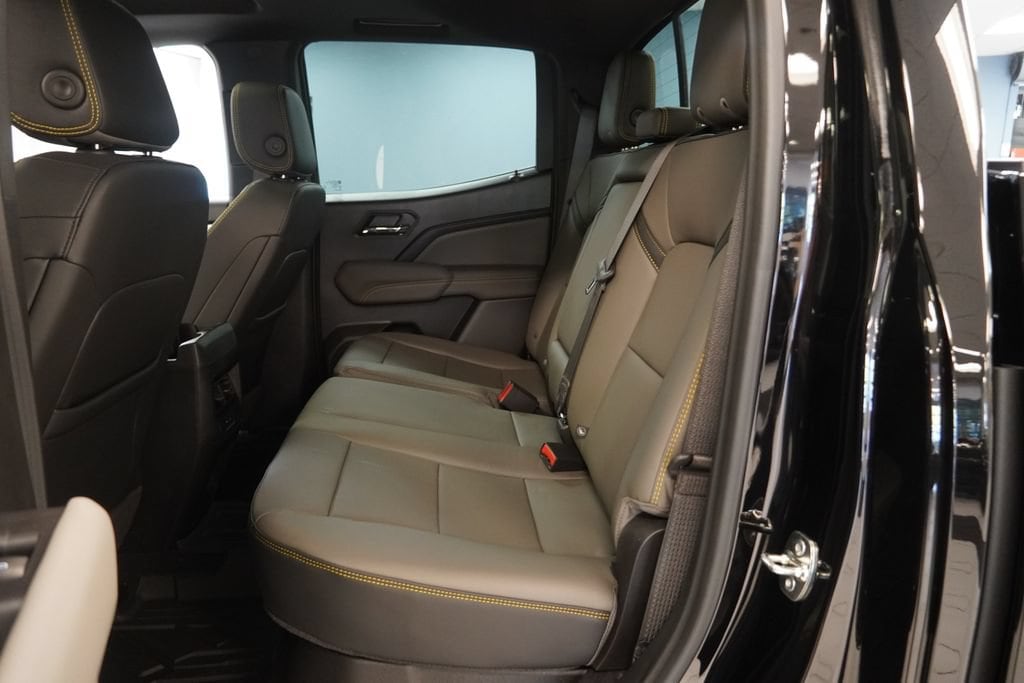 2026 Chevrolet Colorado ZR2 - Photo 27