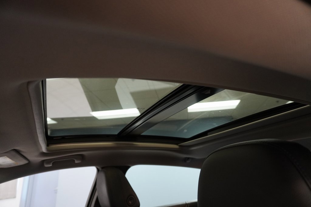 2016 Chevrolet Malibu Premier photo 3