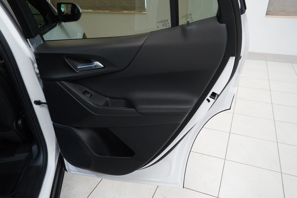 2026 Chevrolet Equinox LT - Photo 24