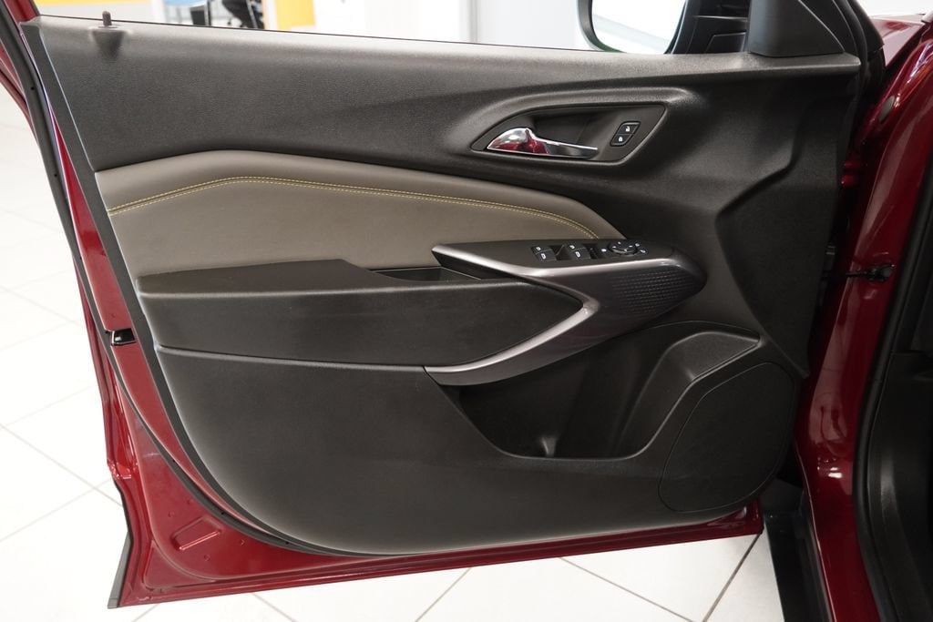 2024 Chevrolet Trax Activ - Photo 16