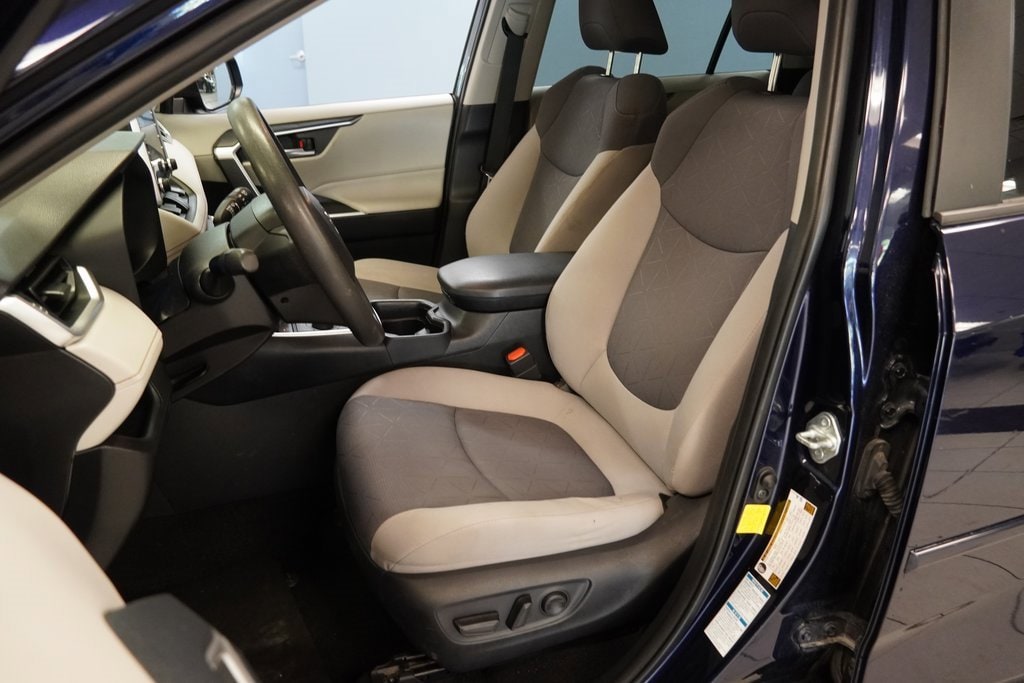 Used 2019 Toyota RAV4 Hybrid XLE SUV