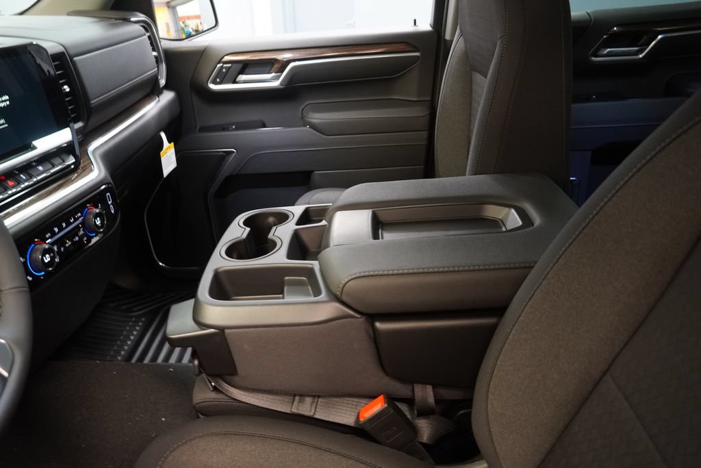 2026 Chevrolet Silverado 1500 LT - Photo 7