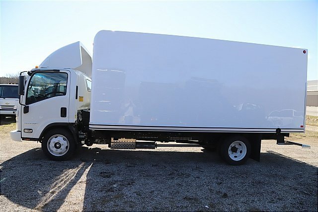 2025 Chevrolet Silverado 4500HD photo 2