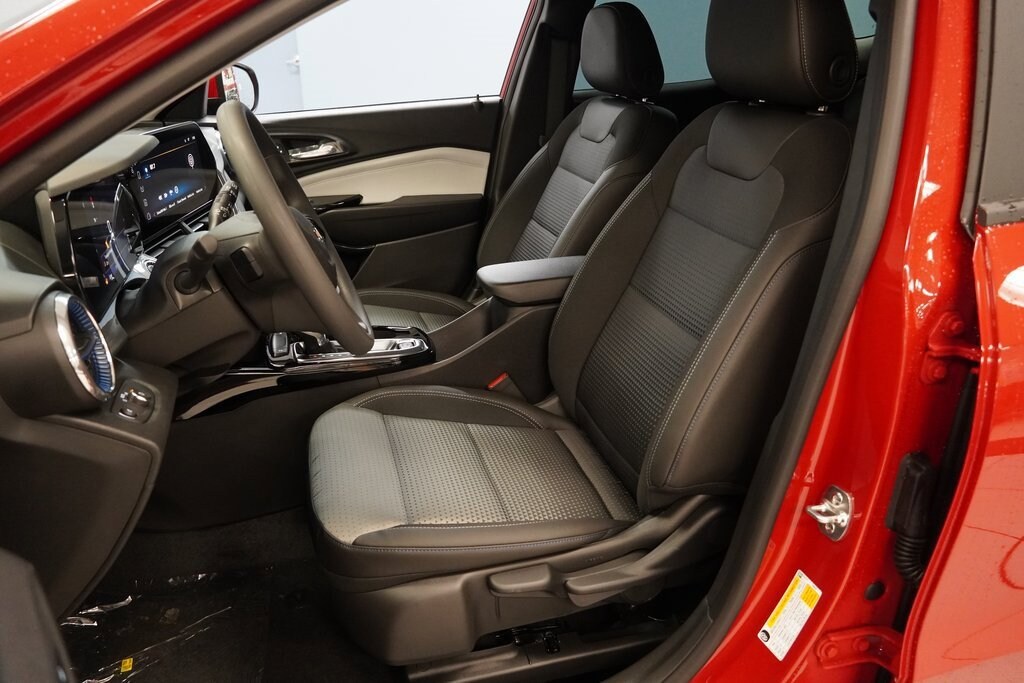 New 2026 Chevrolet Trax LT SUV