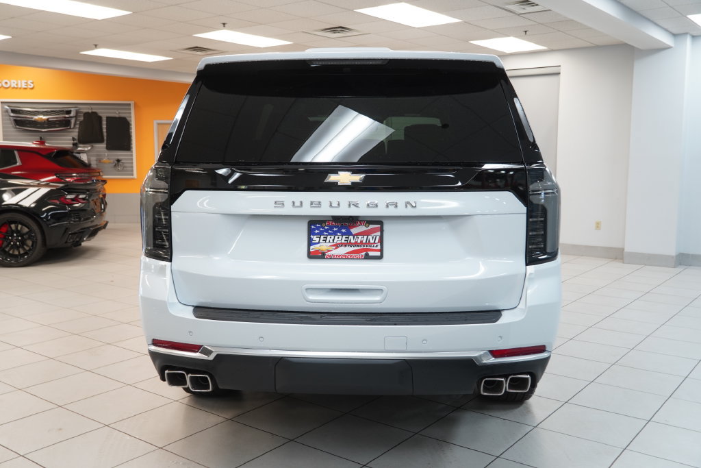 2027 Chevrolet Suburban High Country - Photo 8