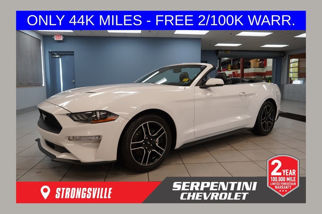 2020 Ford Mustang EcoBoost Convertible Premium's photo