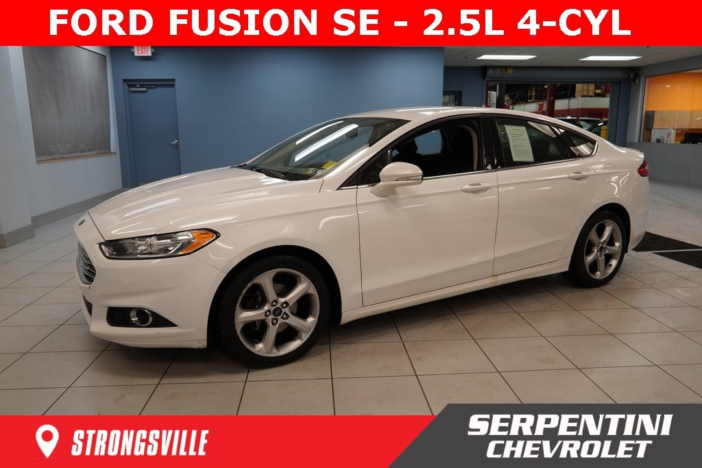 Used 2016 Ford Fusion SE Sedan