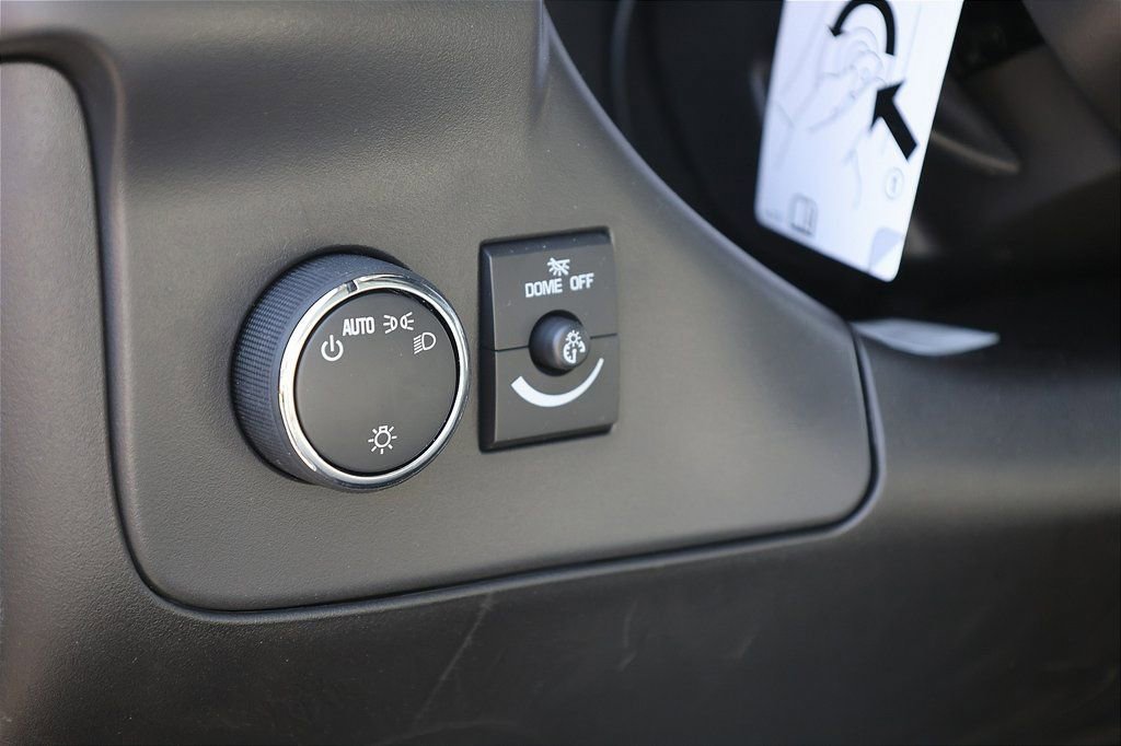 2025 Chevrolet Express Cargo Work Van - Photo 27