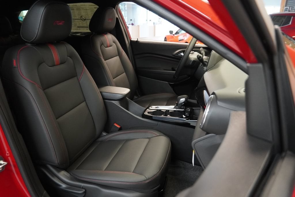 2026 Chevrolet Trax RS - Photo 31