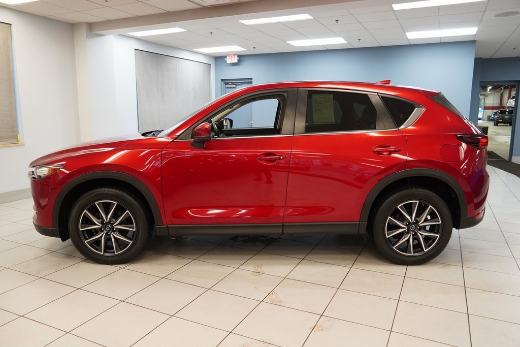 2018 Mazda CX-5 Touring photo 2