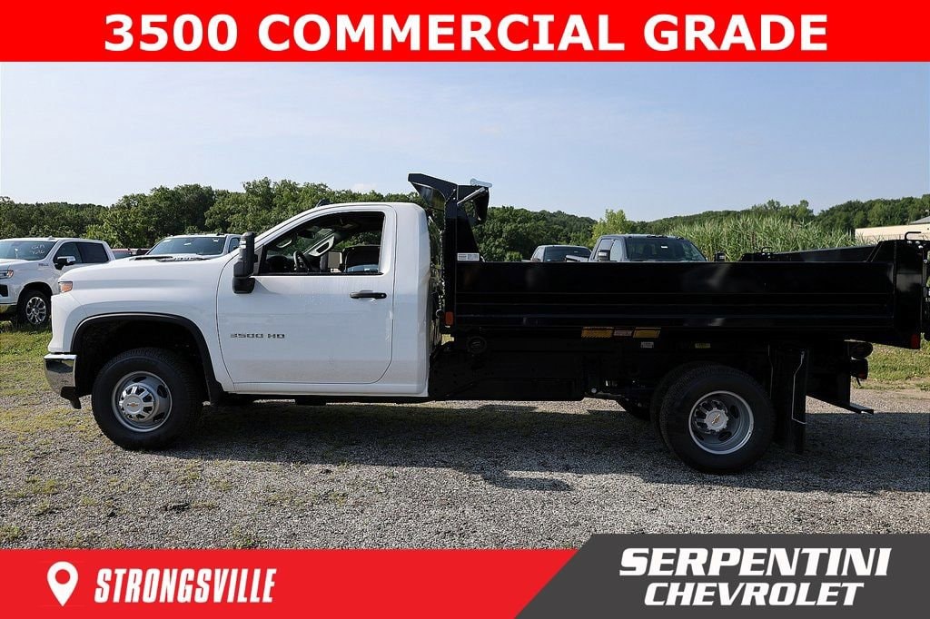 New 2025 Chevrolet Silverado 3500 HD Chassis Cab Work Truck Truck