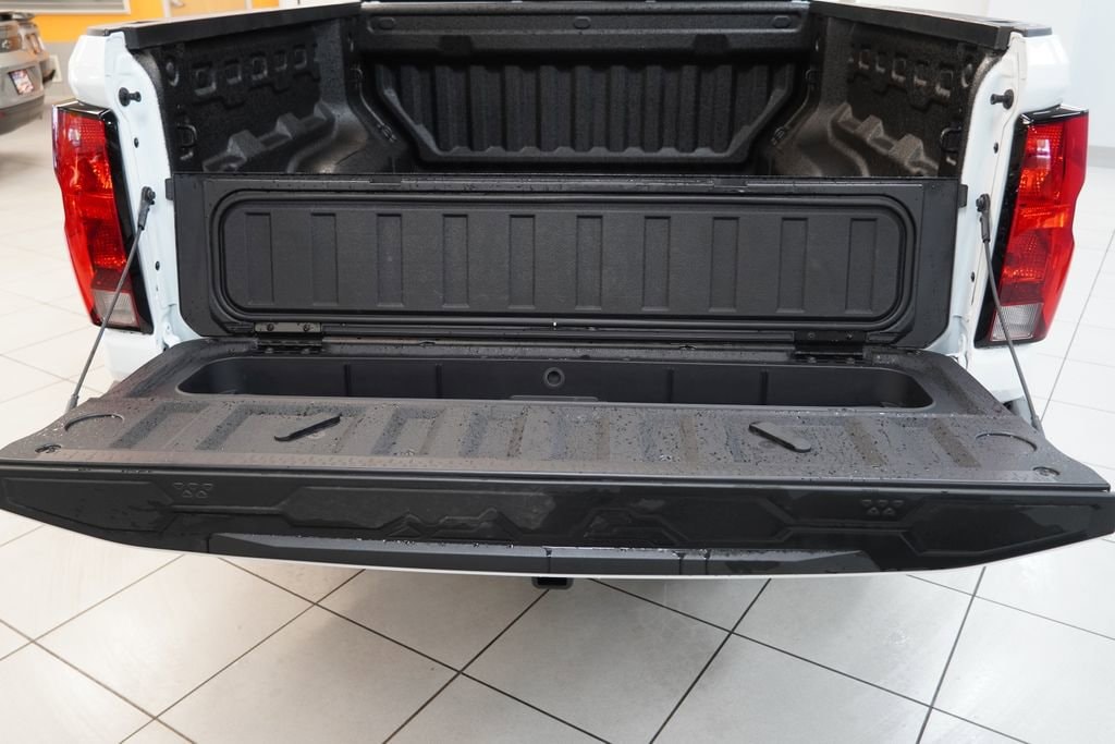 2026 Chevrolet Colorado Work Truck - Photo 9