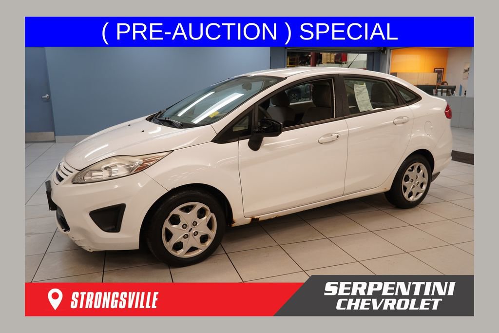 2012 Ford Fiesta S Sedan's photo