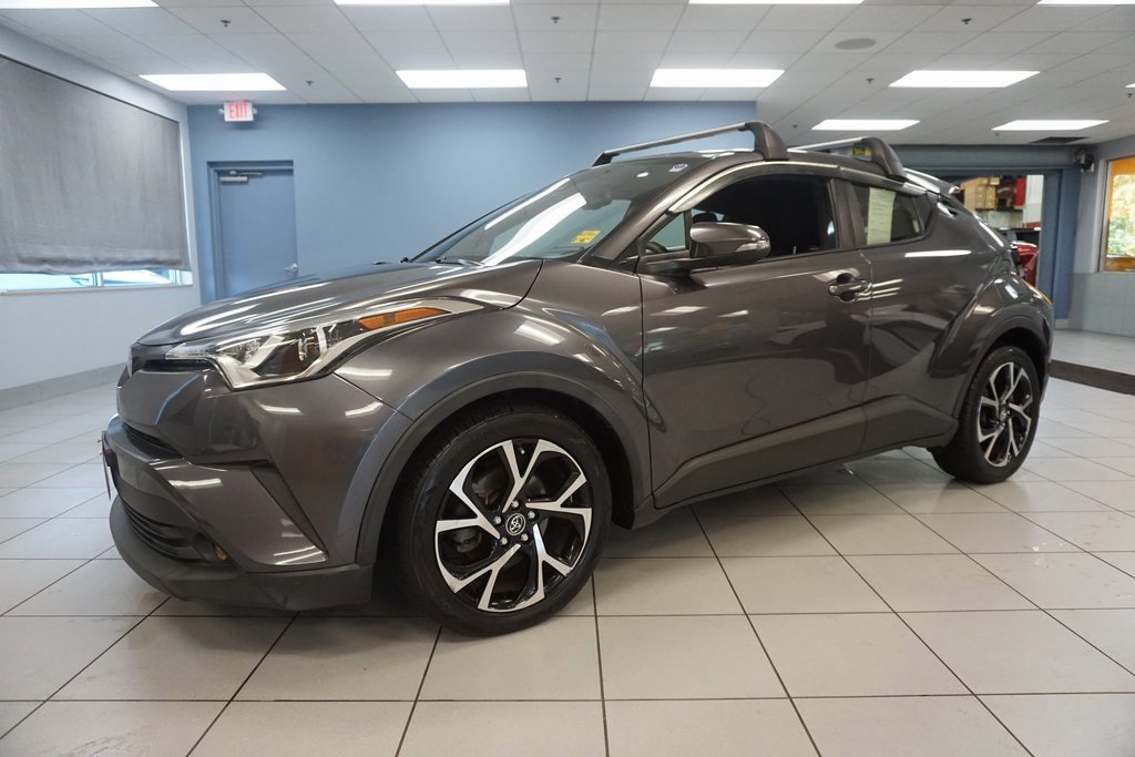 Used 2018 Toyota C-HR XLE with VIN JTNKHMBX3J1009284 for sale in Strongsville, OH